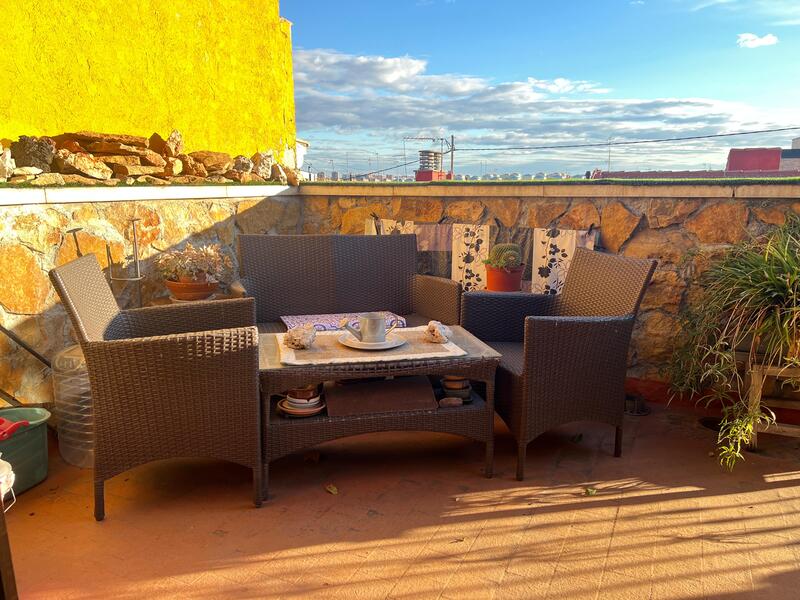 PISO �TICO EN VENTA EN USERA - ZOFIO