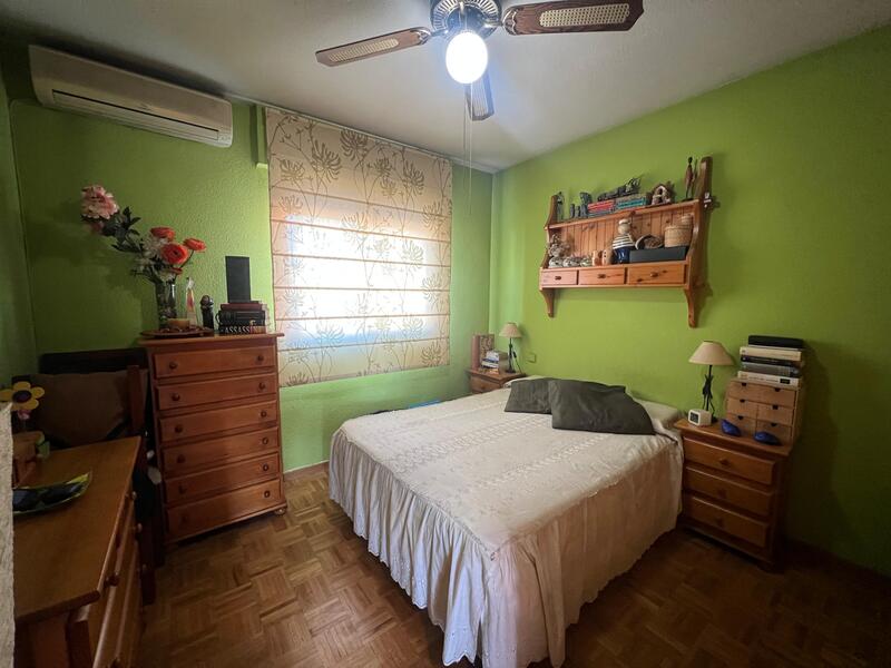 PISO �TICO EN VENTA EN USERA - ZOFIO