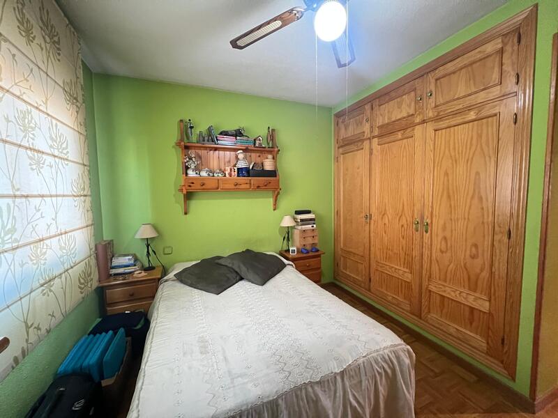 PISO �TICO EN VENTA EN USERA - ZOFIO