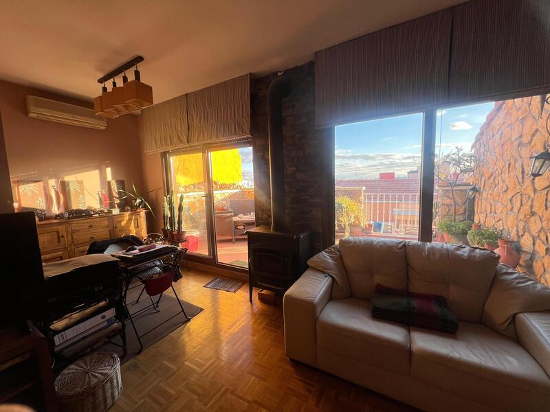 PISO �TICO EN VENTA EN USERA - ZOFIO