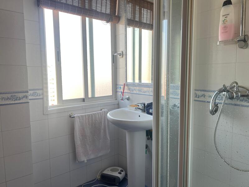PISO EN VENTA EN CARABANCHEL - ABRANTES