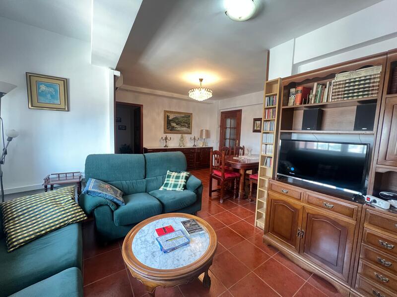 PISO EN VENTA EN CARABANCHEL - ABRANTES