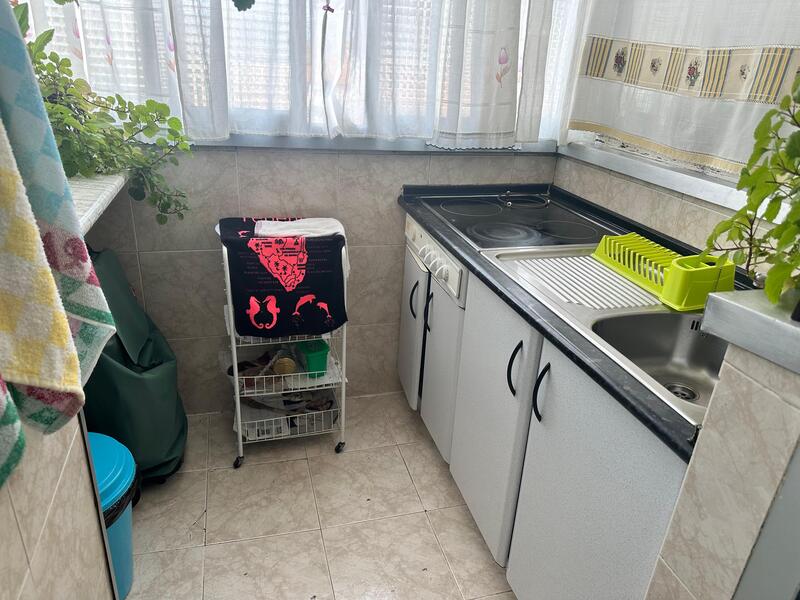 PISO EN VENTA EN CARABANCHEL - ABRANTES
