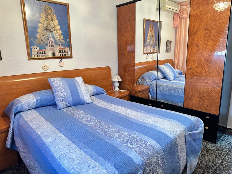 PISO EN VENTA EN CARABANCHEL - ABRANTES