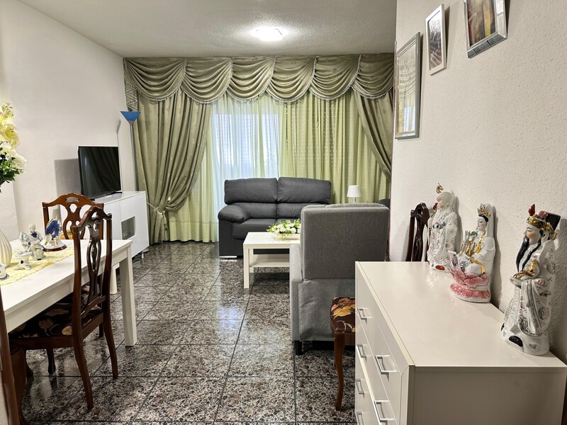 PISO EN VENTA EN CARABANCHEL - ABRANTES