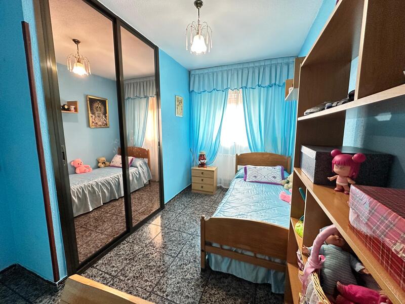 PISO EN VENTA EN CARABANCHEL - ABRANTES