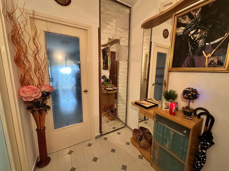 PISO EN VENTA EN CARABANCHEL - ABRANTES