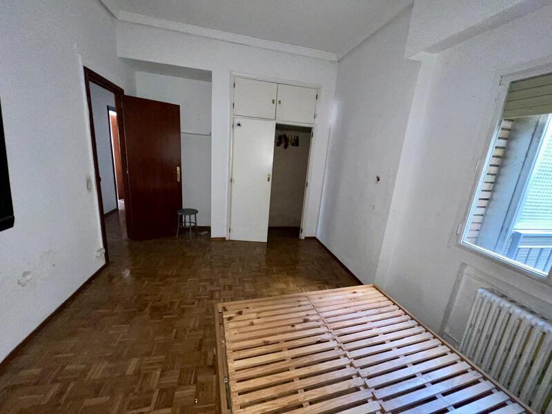 PISO EN VENTA EN CHAMBER� - TRAFALGAR