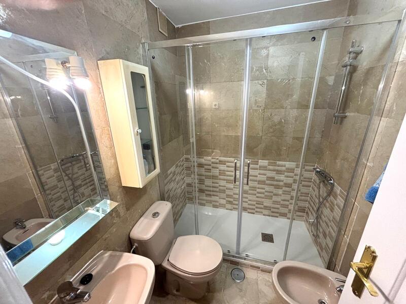 PISO EN VENTA EN CENTRO - PALACIO