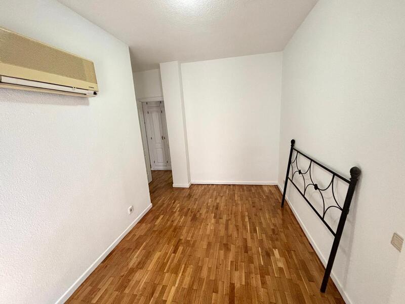 PISO EN VENTA EN CENTRO - PALACIO
