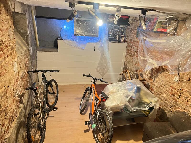 LOCAL COMERCIAL EN VENTA EN CARABANCHEL - PUERTA BONITA