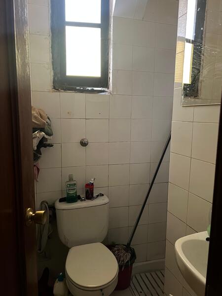 LOCAL COMERCIAL EN VENTA EN CARABANCHEL - PUERTA BONITA