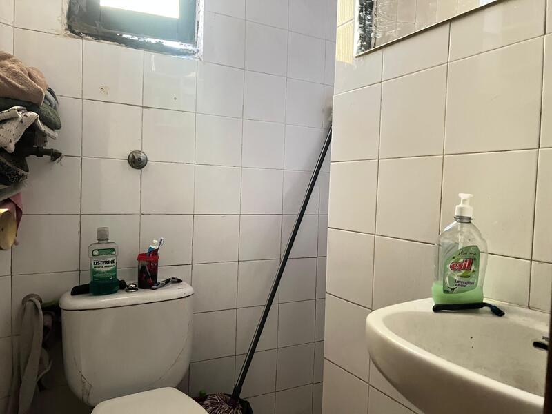 LOCAL COMERCIAL EN VENTA EN CARABANCHEL - PUERTA BONITA