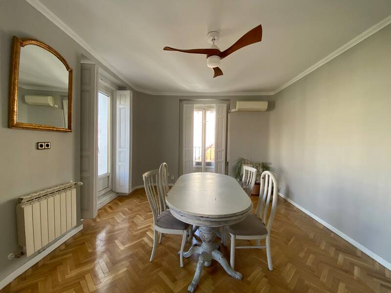 PISO EN ALQUILER EN CHAMBER� - TRAFALGAR