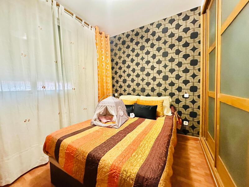 PISO EN VENTA EN CARABANCHEL - OPA�EL