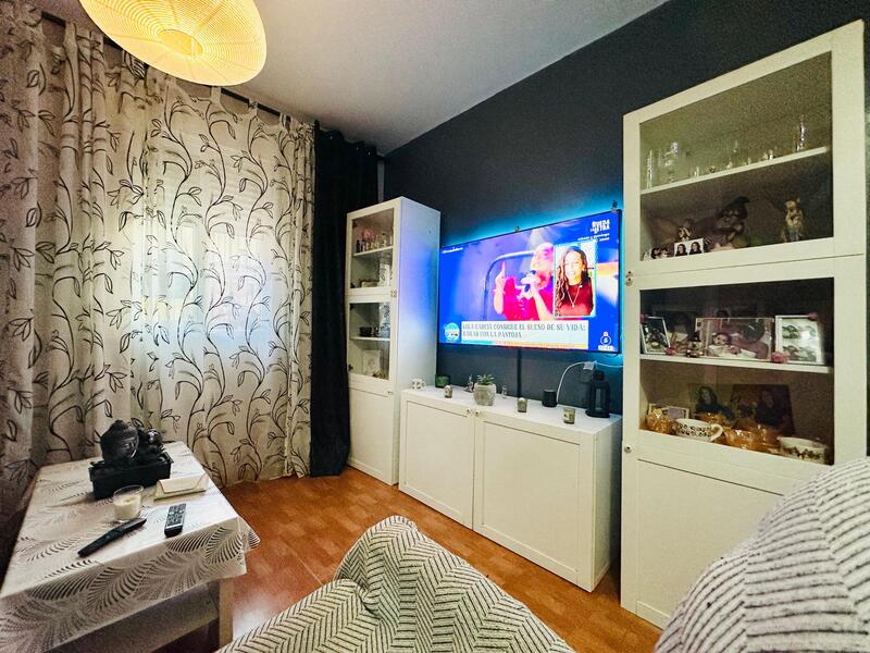 PISO EN VENTA EN CARABANCHEL - OPA�EL