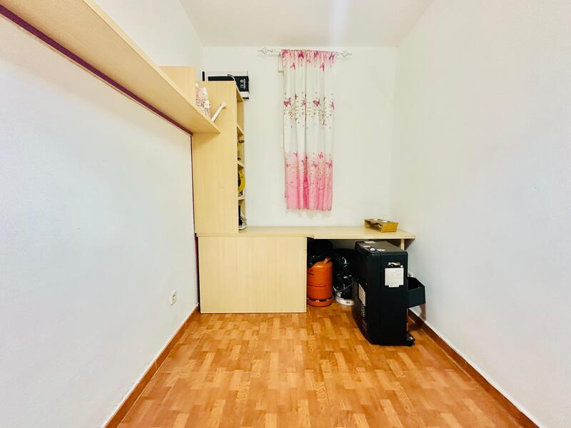PISO EN VENTA EN CARABANCHEL - OPA�EL