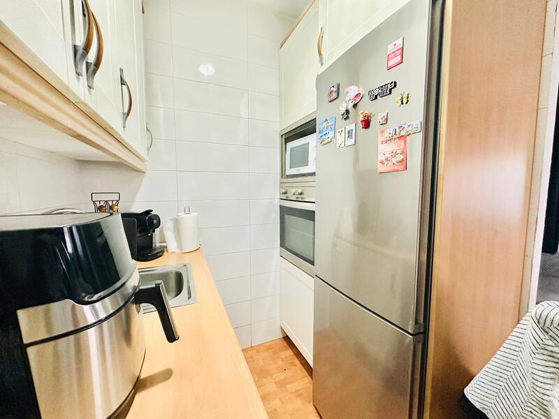 PISO EN VENTA EN CARABANCHEL - OPA�EL