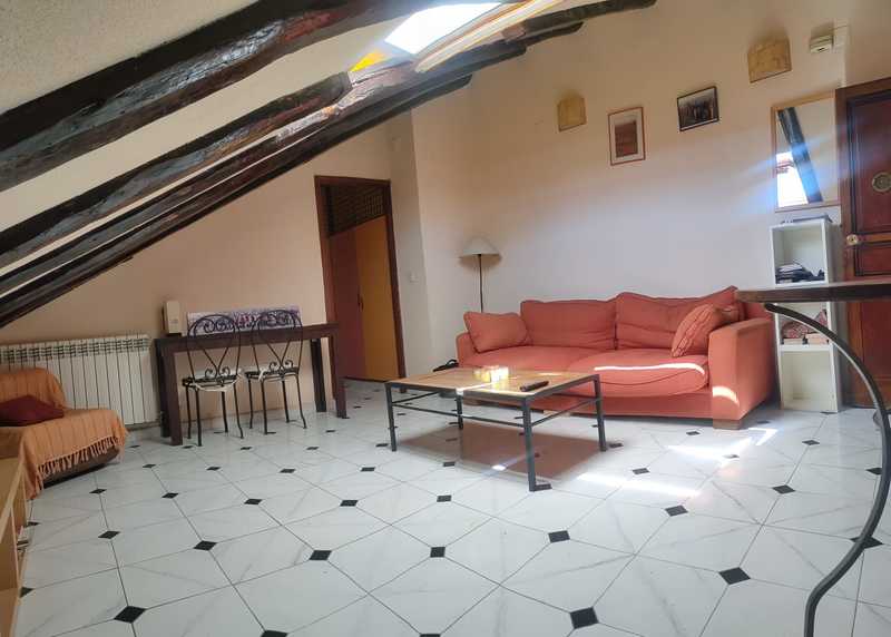 PISO EN VENTA EN CENTRO - UNIVERSIDAD