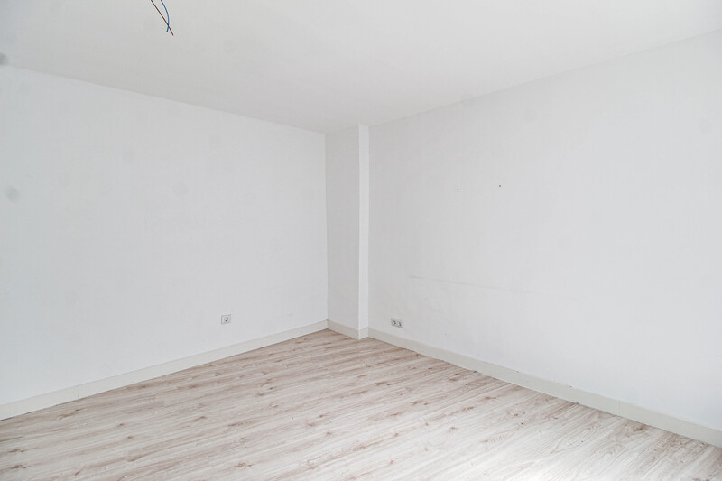 PISO EN VENTA EN CENTRO - UNIVERSIDAD