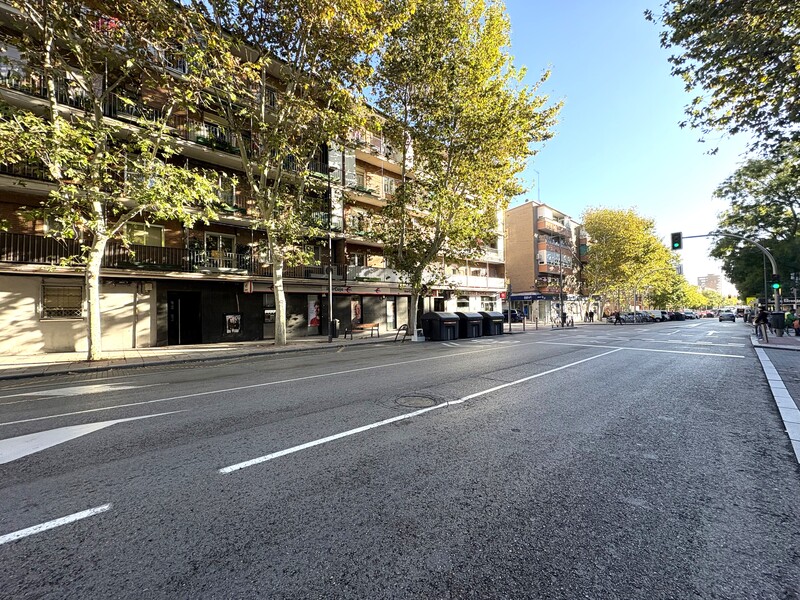 PISO EN VENTA EN VIC�LVARO - AMBROZ