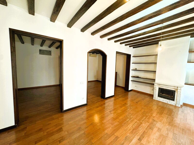 PISO EN VENTA EN CENTRO - SOL