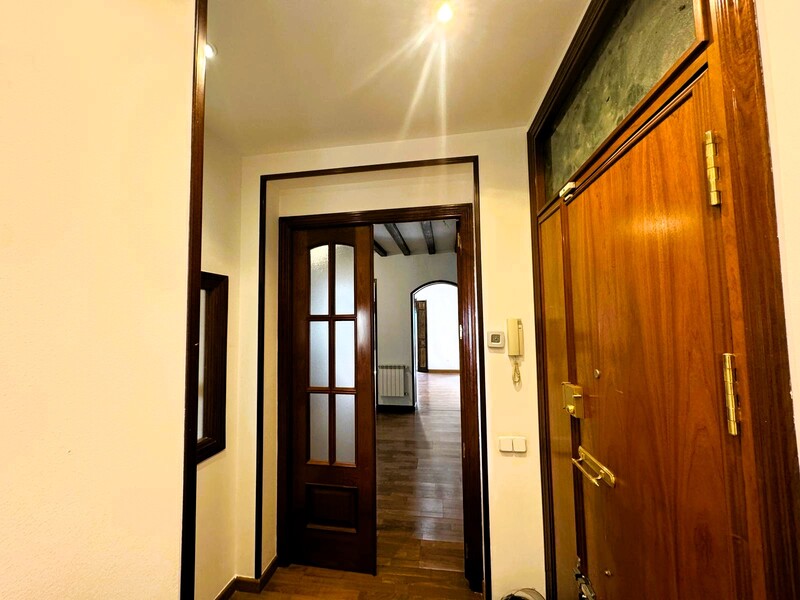 PISO EN VENTA EN CENTRO - SOL